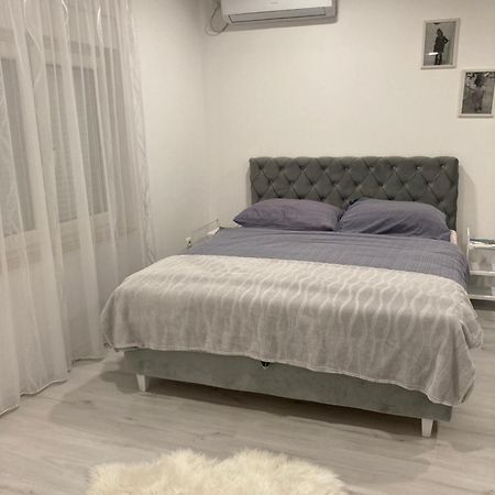 Aine Apartman - Old Bridge Мостар Екстер'єр фото