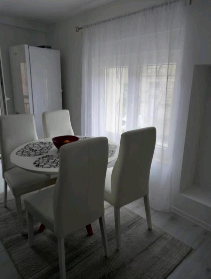 Aine Apartman - Old Bridge Мостар Екстер'єр фото