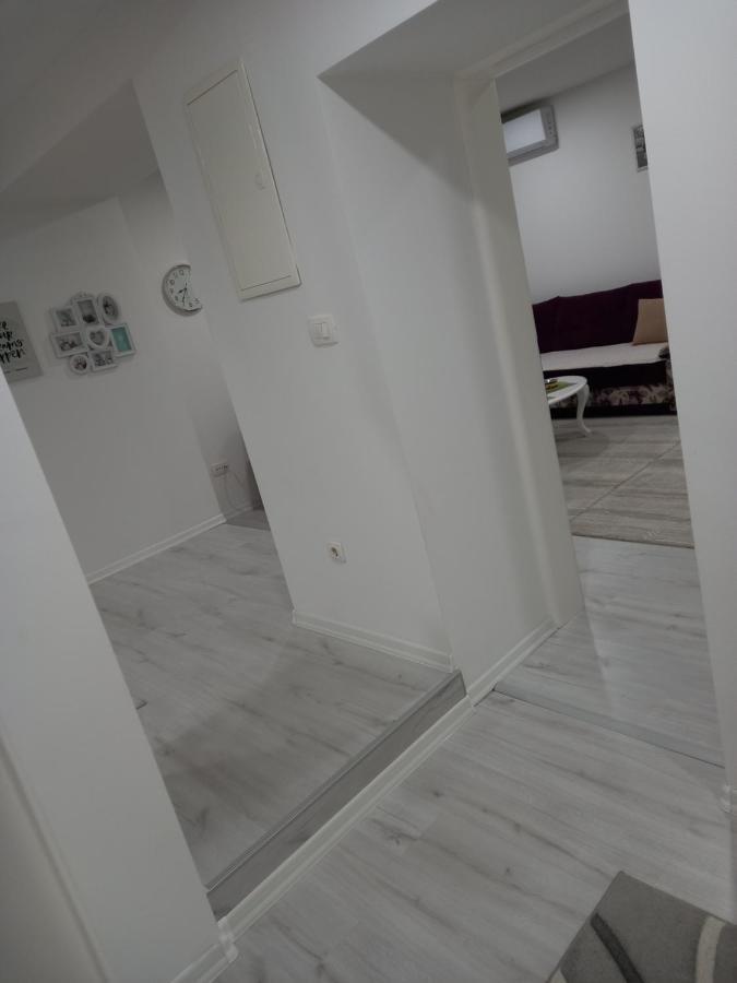 Aine Apartman - Old Bridge Мостар Екстер'єр фото